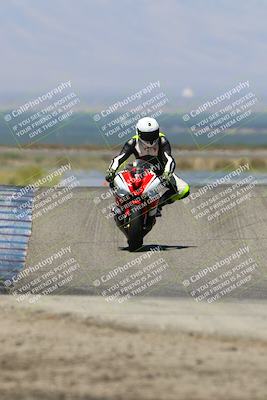 media/Jun-14-2025-Lets Ride (Sat) [[c36d48699a]]/B Group/1120am (Grapevine)/